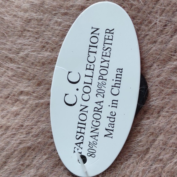 NWT C.C. Fashion Collection Angora Blend Ruffle Tan One Size Scarf - Picture 3 of 8